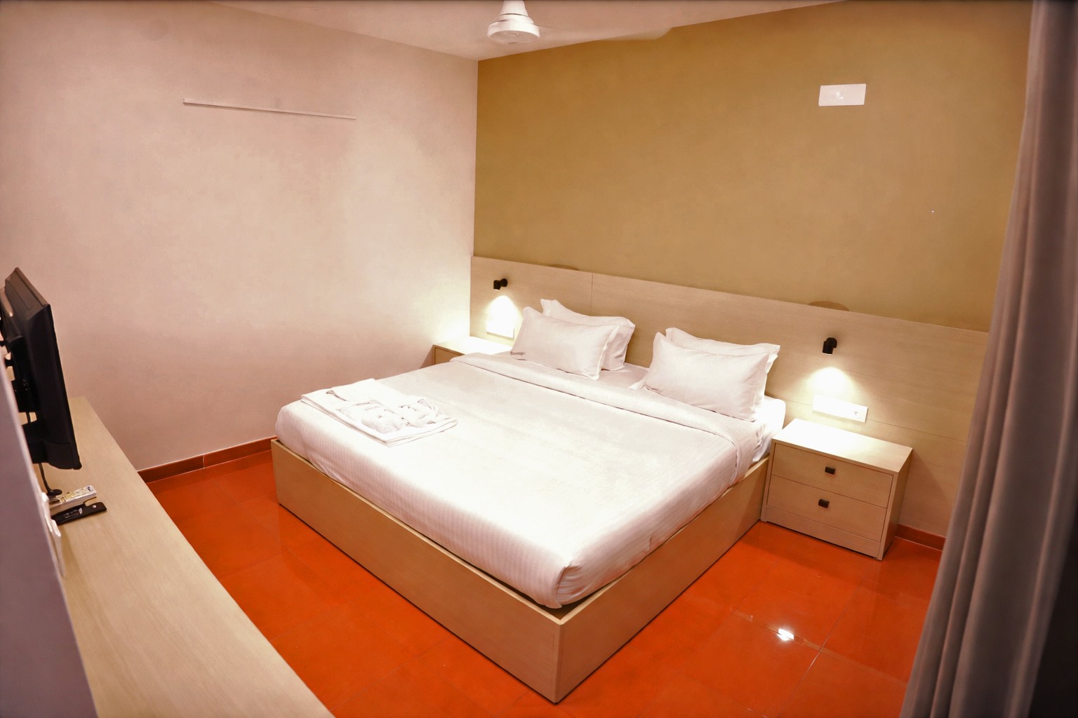 Studio Room